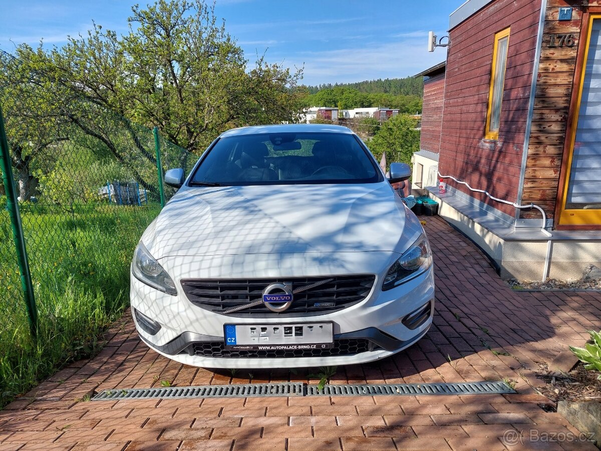 Volvo V60 R - 9