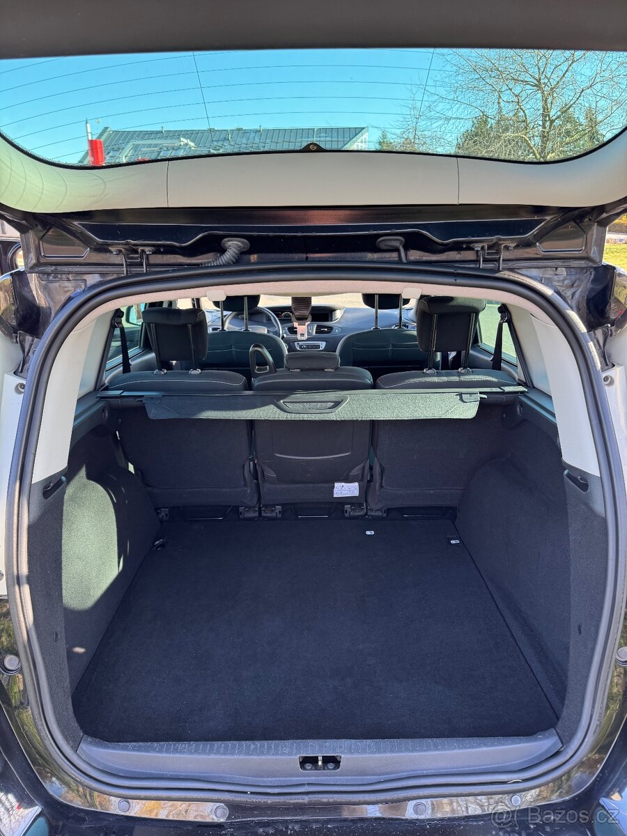 RENAULT GRAND SCENIC 1.2 Tce - 9