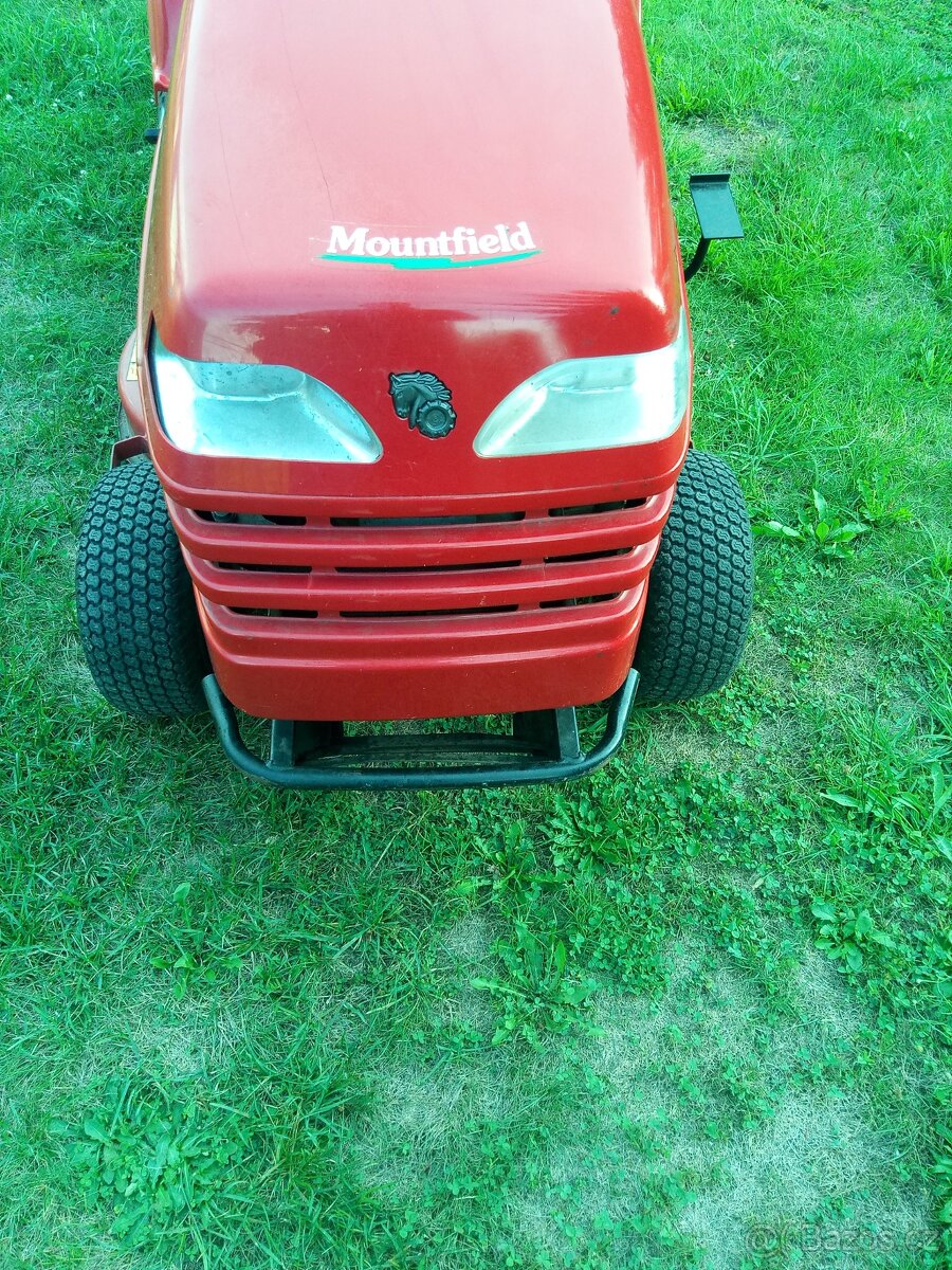 Zahradní traktor - 9