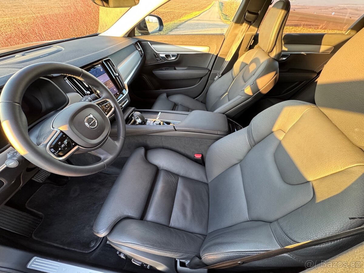 Volvo S90 B5 AWD Diesel Plus Dark 360 kamera - 9
