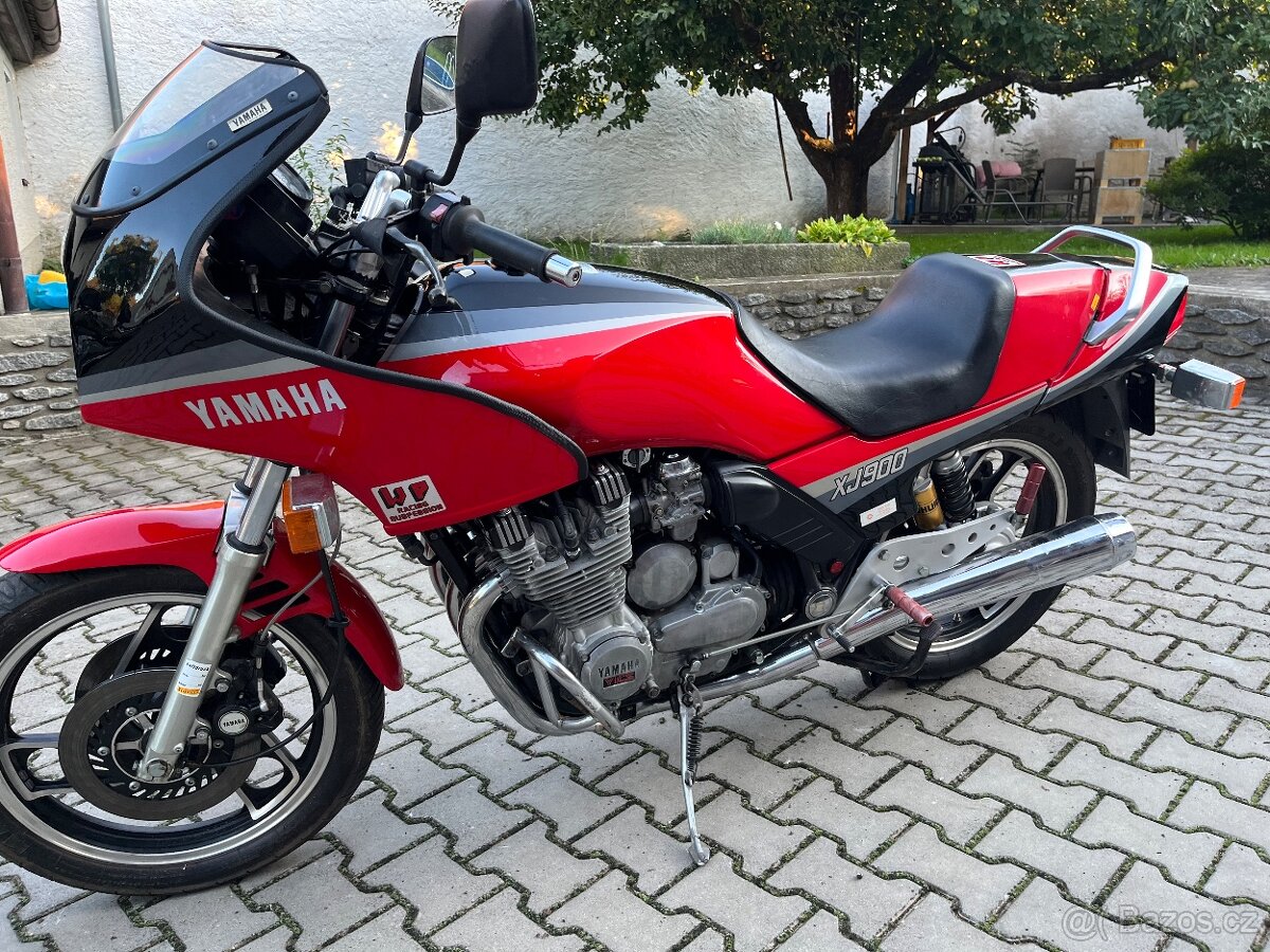 Yamaha XJ 900 - 9