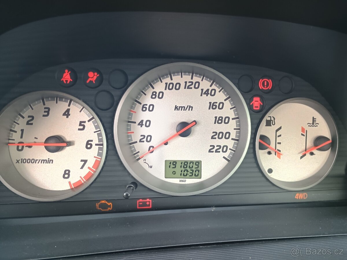 Prodám Nissan x trail 2.0i - 9