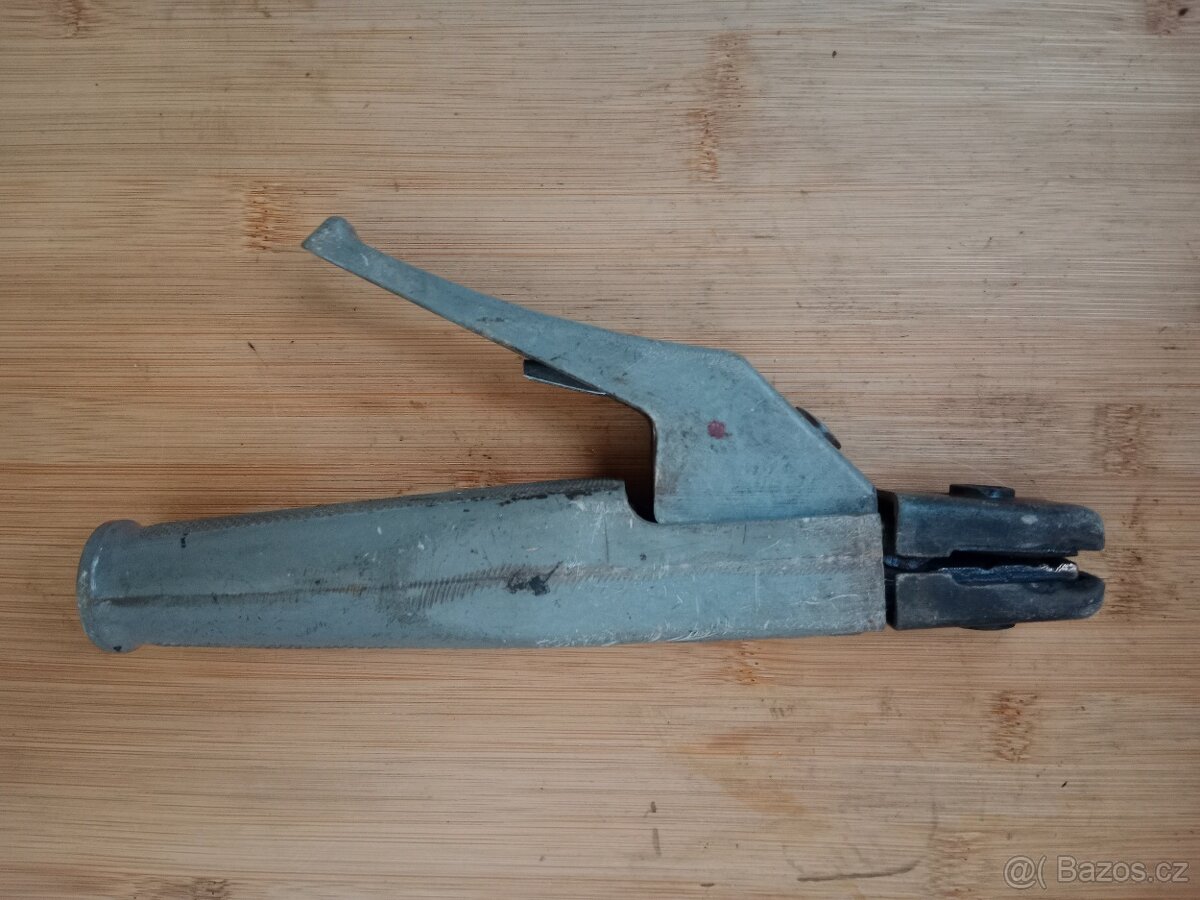 Držák elektrod+zemnící svěrka - 9