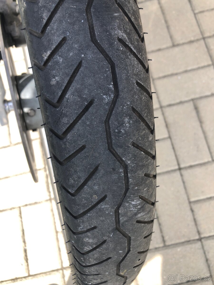 Suzuki Intruder VS400 - 9