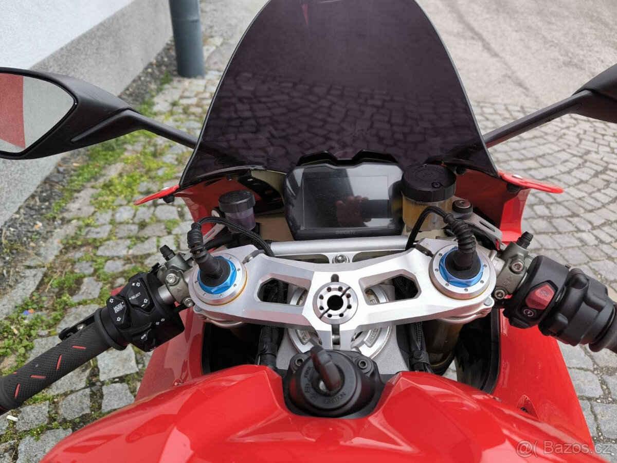 Ducati Panigale V4 S - 9