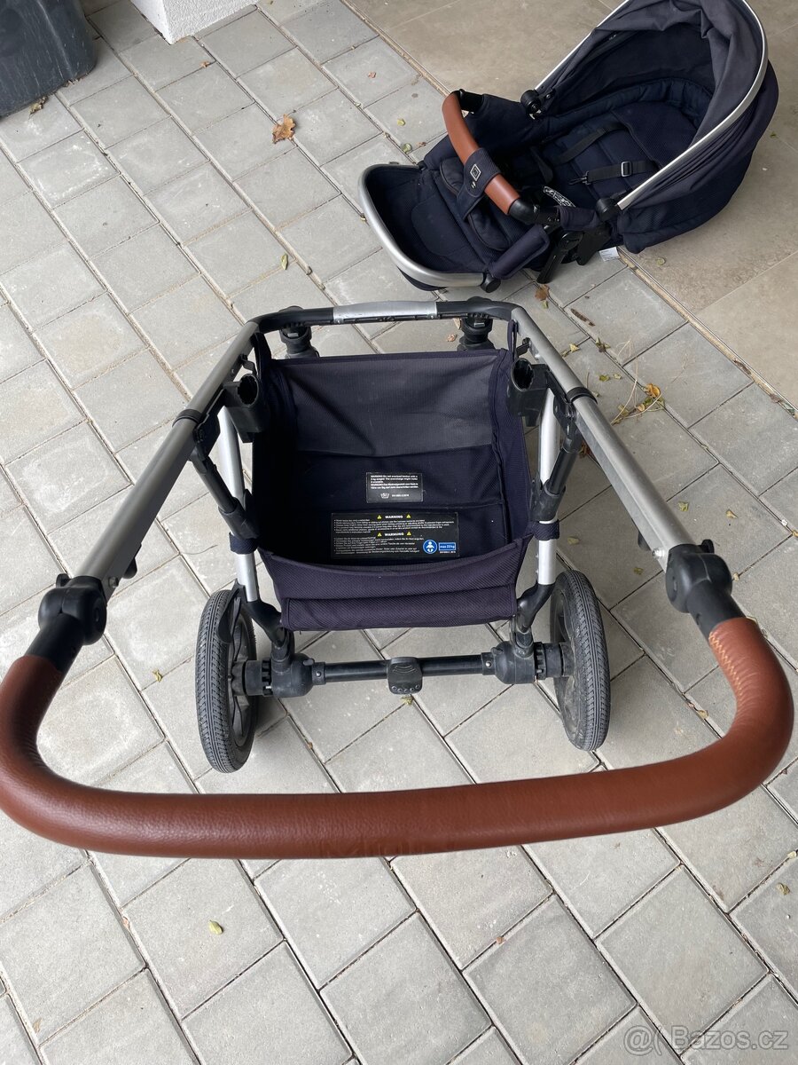 Kombinovaný dětský kočárek MOON - 9