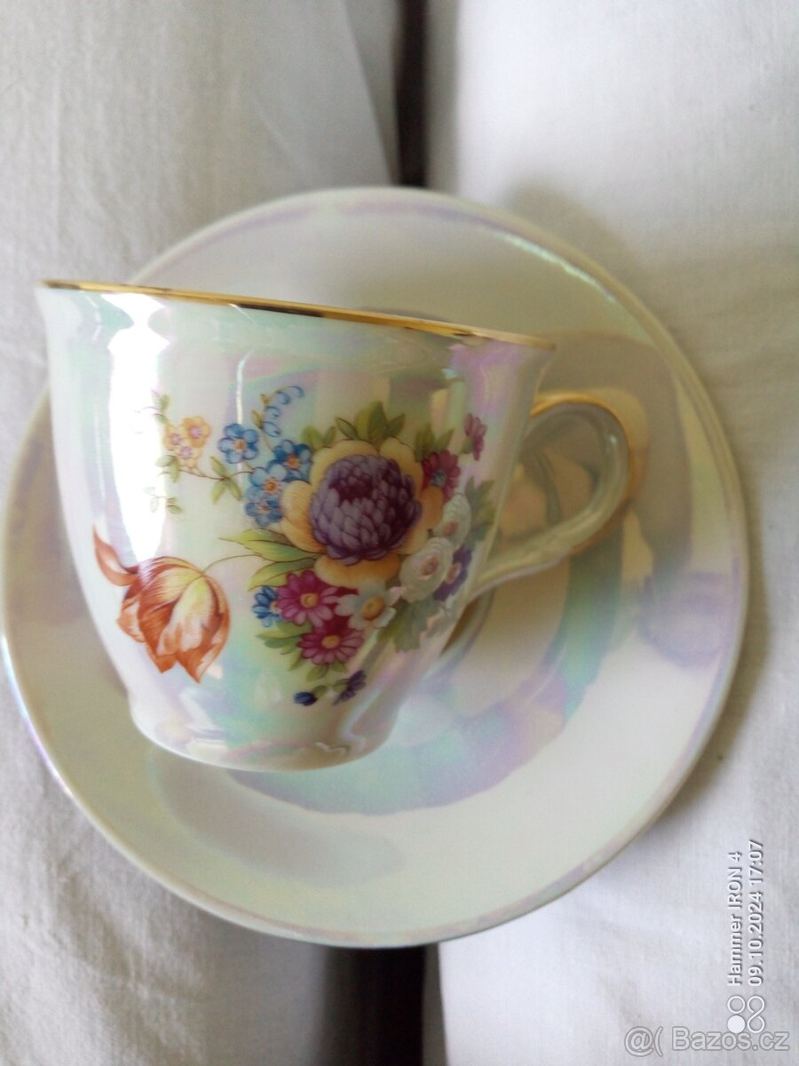 Hrnky 8 ks +1 ks - 9