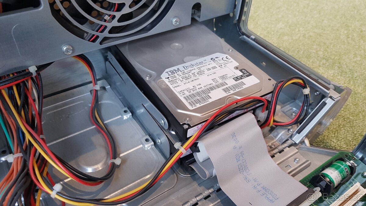 Apple Power Mac G4 "Graphite" (2000) - Retro legenda - 9