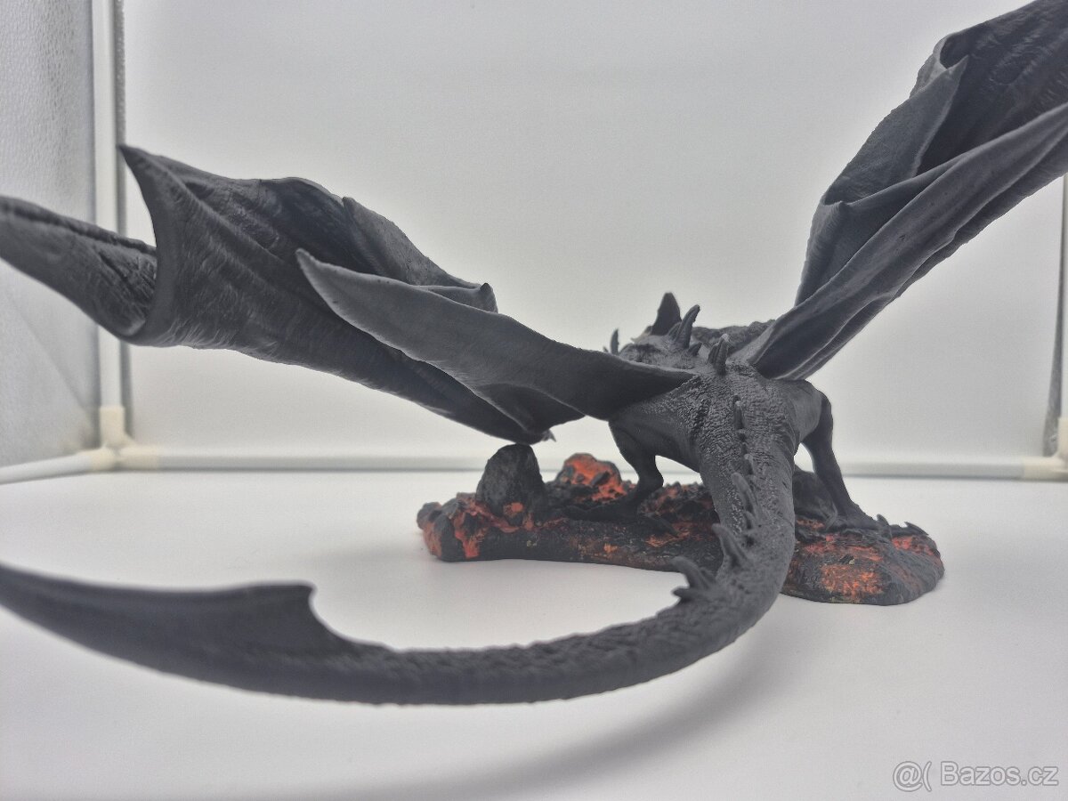 Fell Beasts pán prstenů - 9