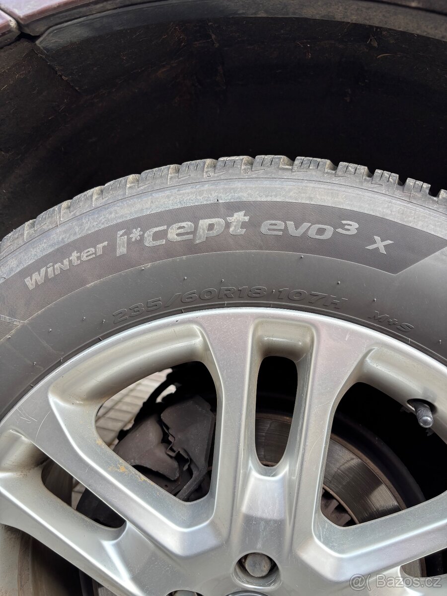 Volvo XC60 D4 2.4D AWD - 9