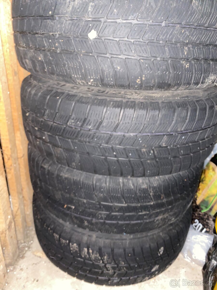 2 sady kol. 195/65 (R15) - 9