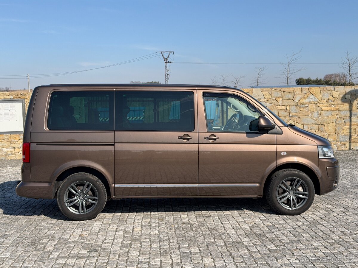 VW Multivan 2.0 TDi - Highline - 142tis najeto - DSG - 9