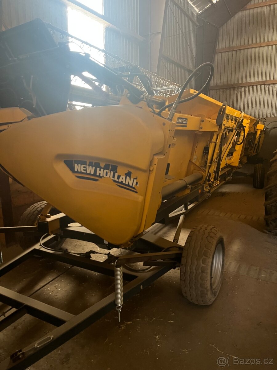 New Holland CX 8.90 - 9