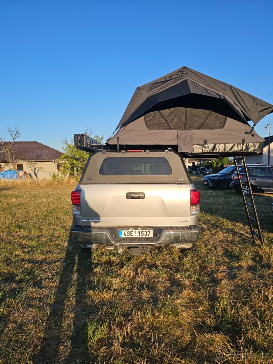 Střešní stan + 270° samonosná markýza - 9
