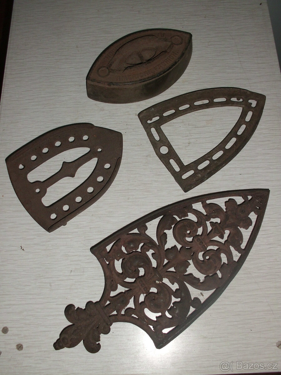 Staré litinové žehličky - 9