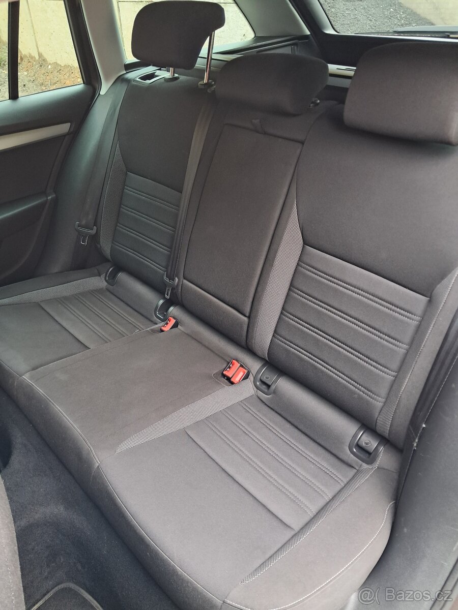 Škoda octavia 2.0 tdi 110kw 4x4 - 9