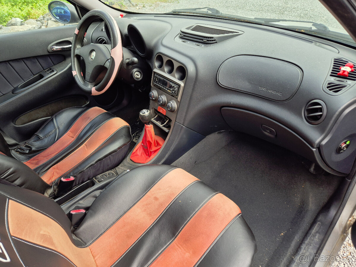 Alfa Romeo 156 1.9 JTD - 9