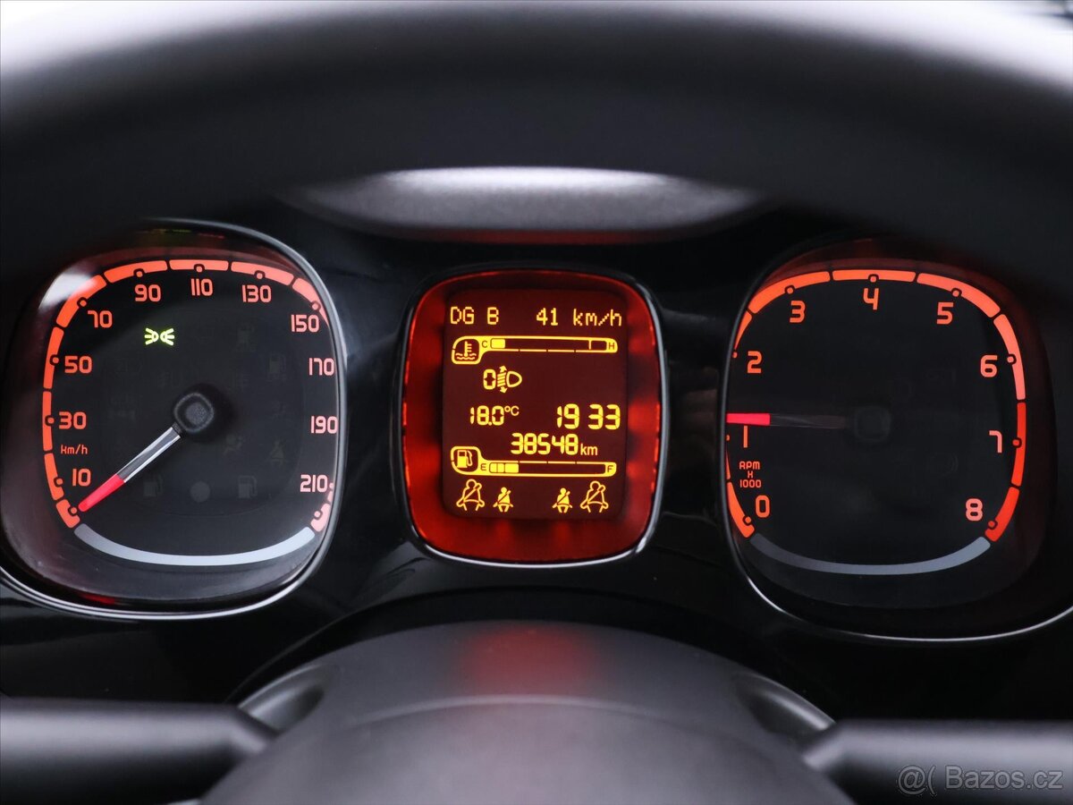 Fiat Panda 0,9 63kW Trekking 1.Maj Serv.k. (2013) - 9