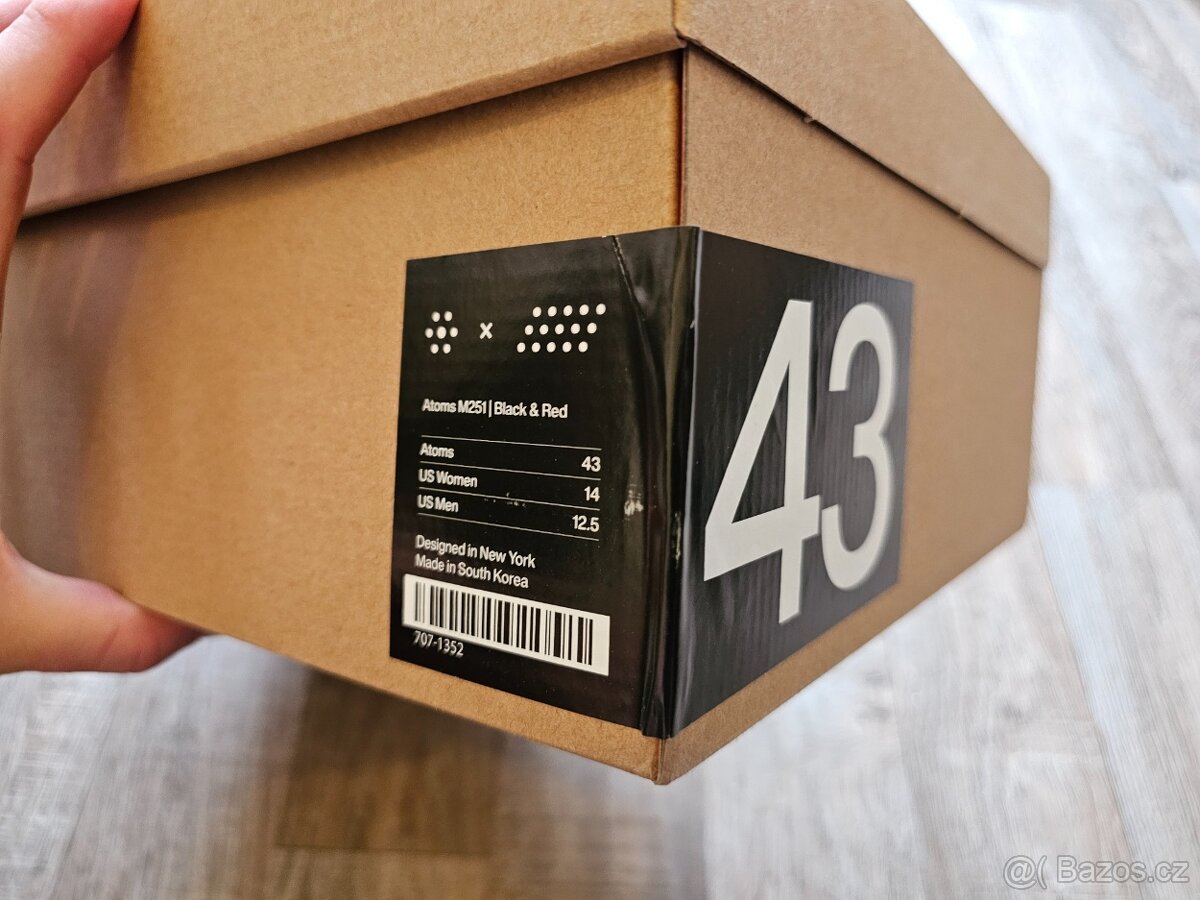 MKBHD Atoms Model 251 US - 9