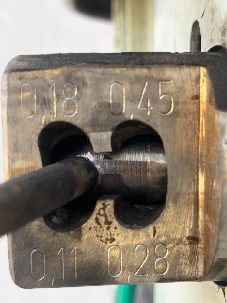 103. Sloupová vrtačka VS32B - 9