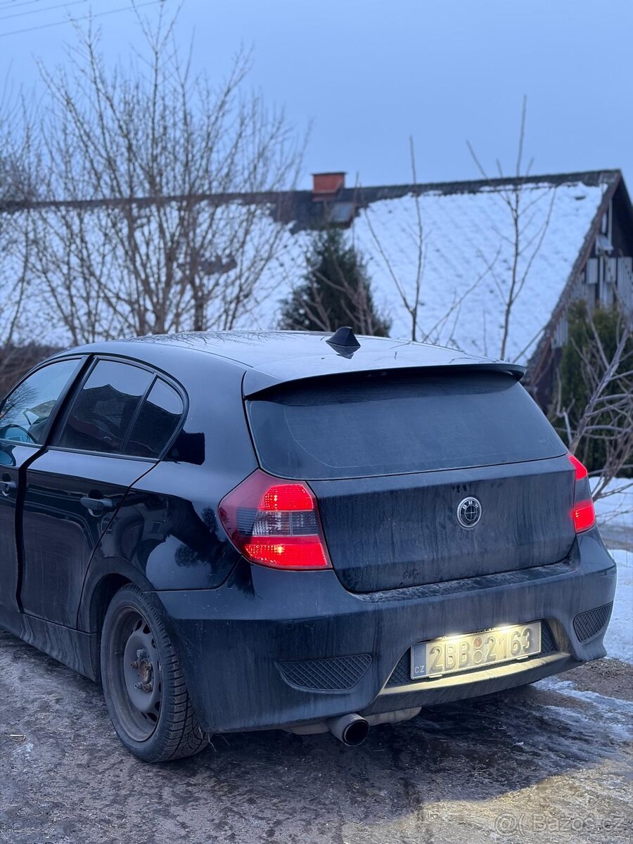 BMW e87 118i, 2006 - 9