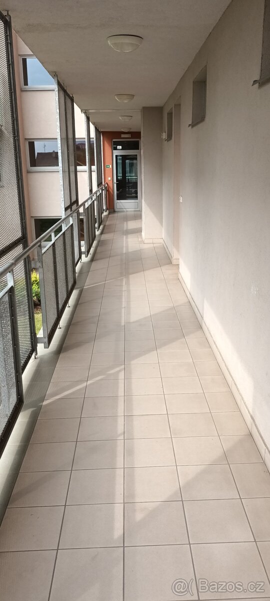 Pronajem 1kk Novodvorska - 9