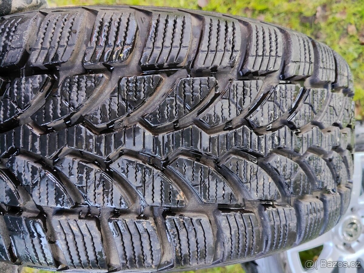 Zimní sada Mercedes w212 5x112 Bridgestone 205/55/16 - 9