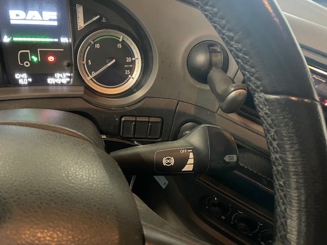 Prodej DAF XF 510 FT low deck - 9