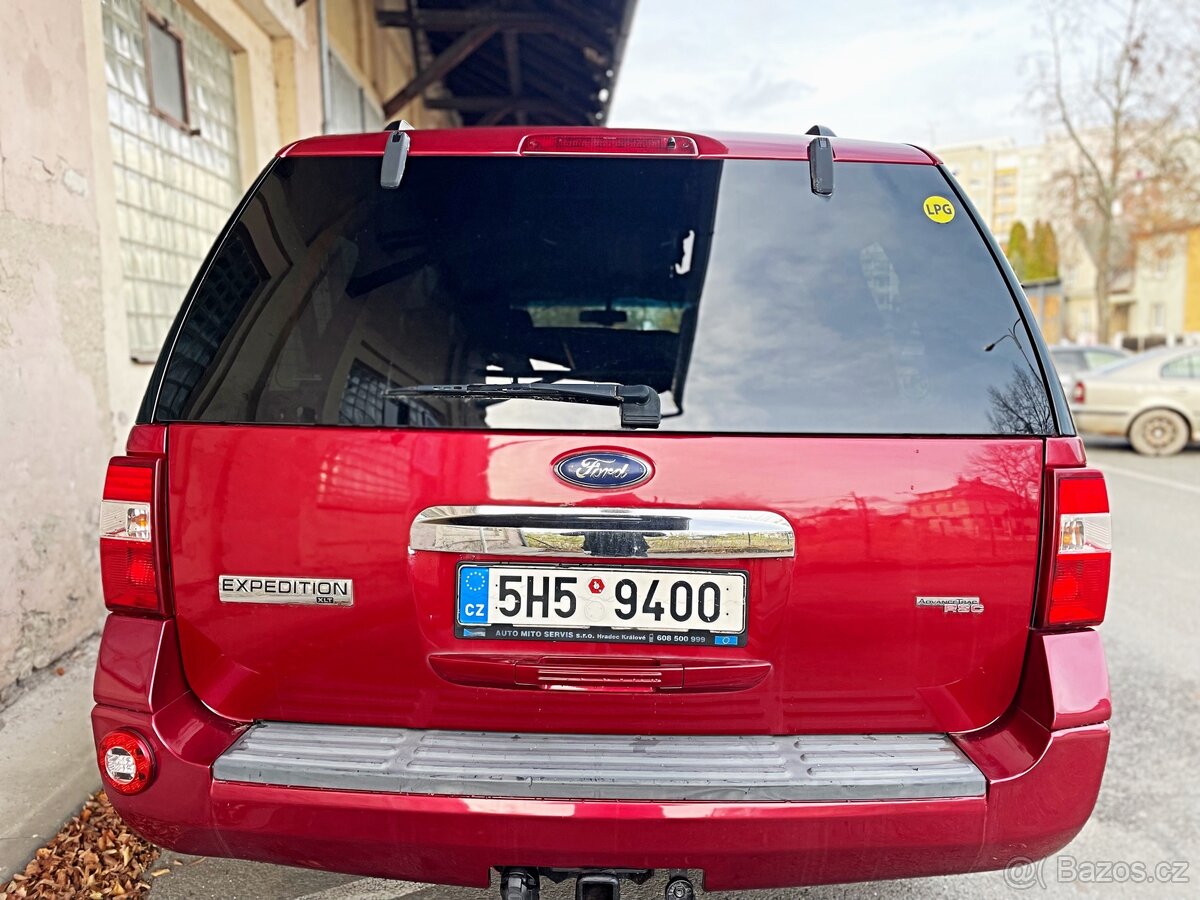 FORD EXPEDITION 5.4 V8 LPG 1.MAJITEL V ČR NOVÁ STK - 9