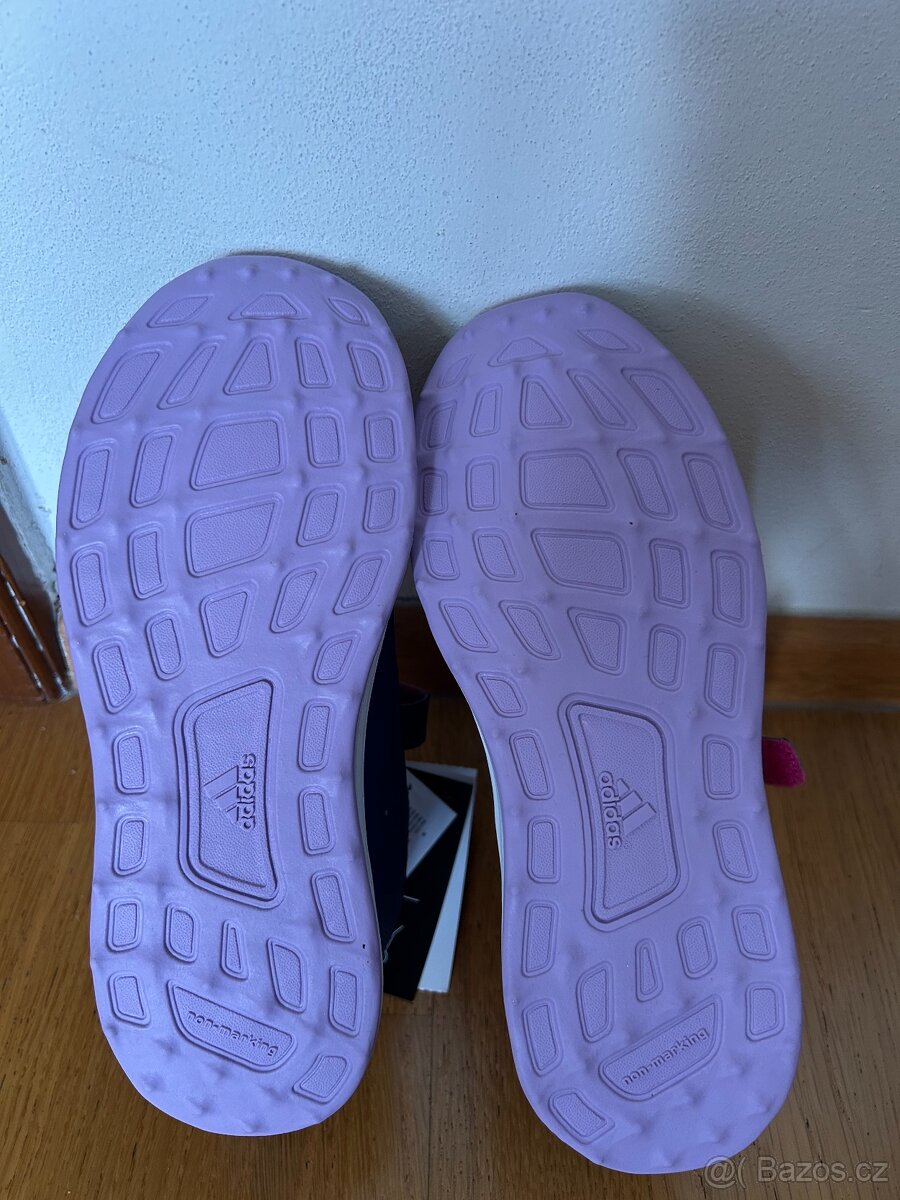 Tenisky Adidas v. 35 – NOVÉ s visačkou - 9