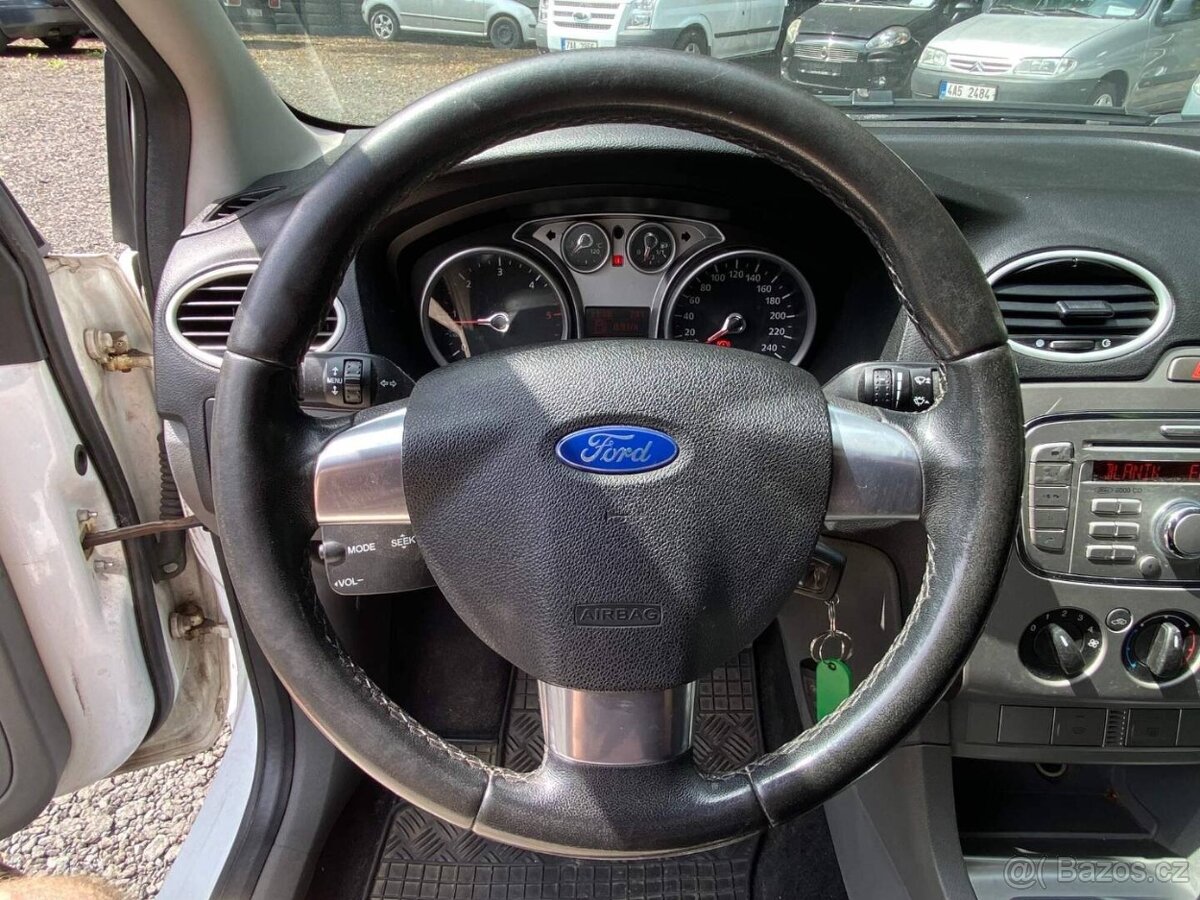 Ford Focus Combi 1.6 TDCI 66kW klima tažné bez DPF STK 11/27 - 9