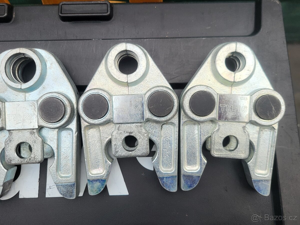 Prodam Elektro-hydraulická lisovačku Virax P25+ - 9