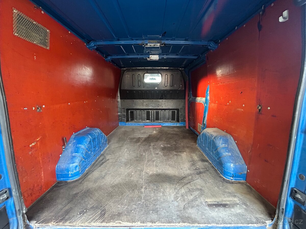 Ford Transit 2.2tdci 63kw - L1H1 , nová stk - 9