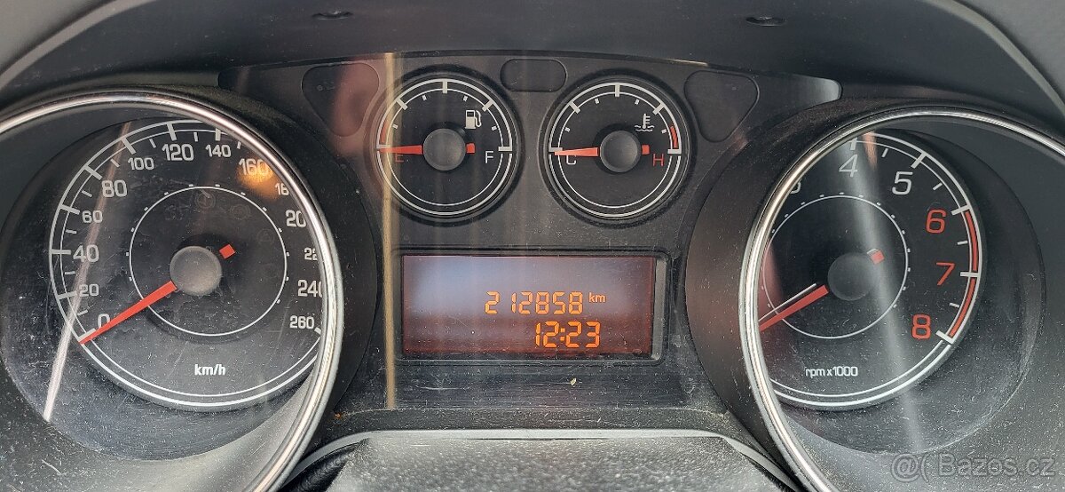 Fiat Bravo 1,4 T-jet LPG 88kw r.v2012 - 9