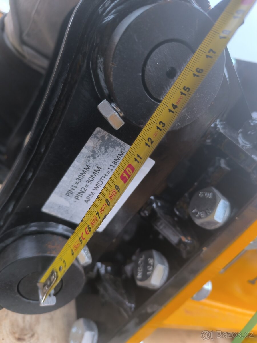 Hydraulické kladivo pro 1,5-2,5t - 9