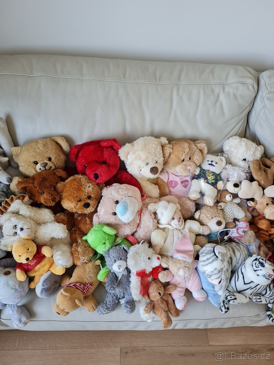 Plyšáci cca 150 ks - 9