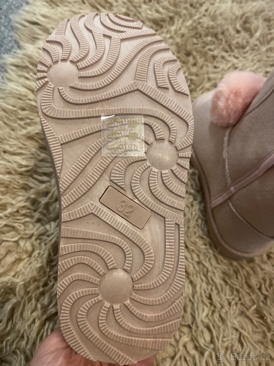 Dívčí válenky - 9