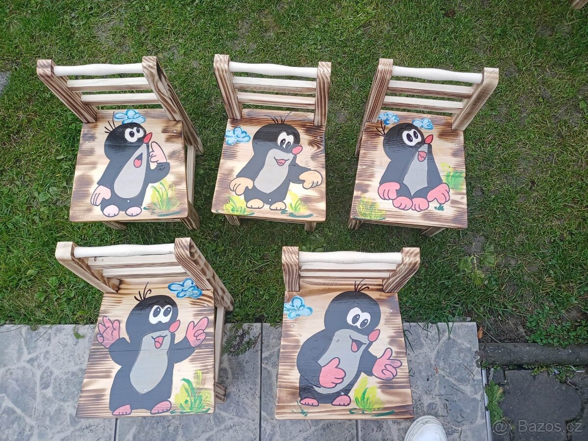 Krmítka,budky,Dětský nábytek krtečková vánoční edice ATD. - 9