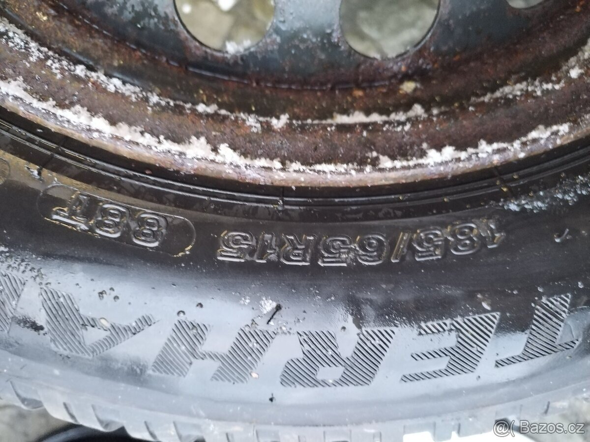 185/65/15 zimni pneu FIRESTONE a SEMPERIT 185/65 R15 - 9