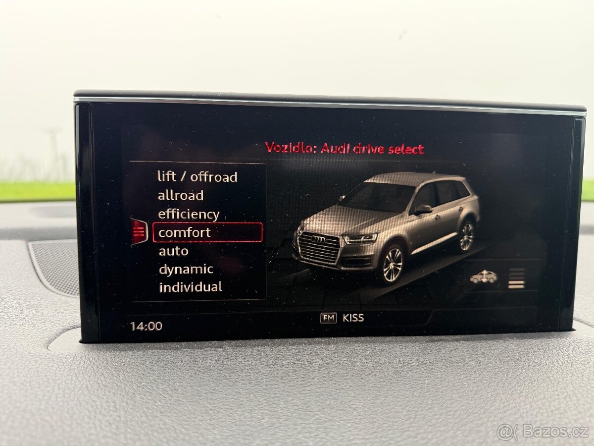 Audi Q7 3.0 TDI quattro, S line paket (interiér a exterier) - 9