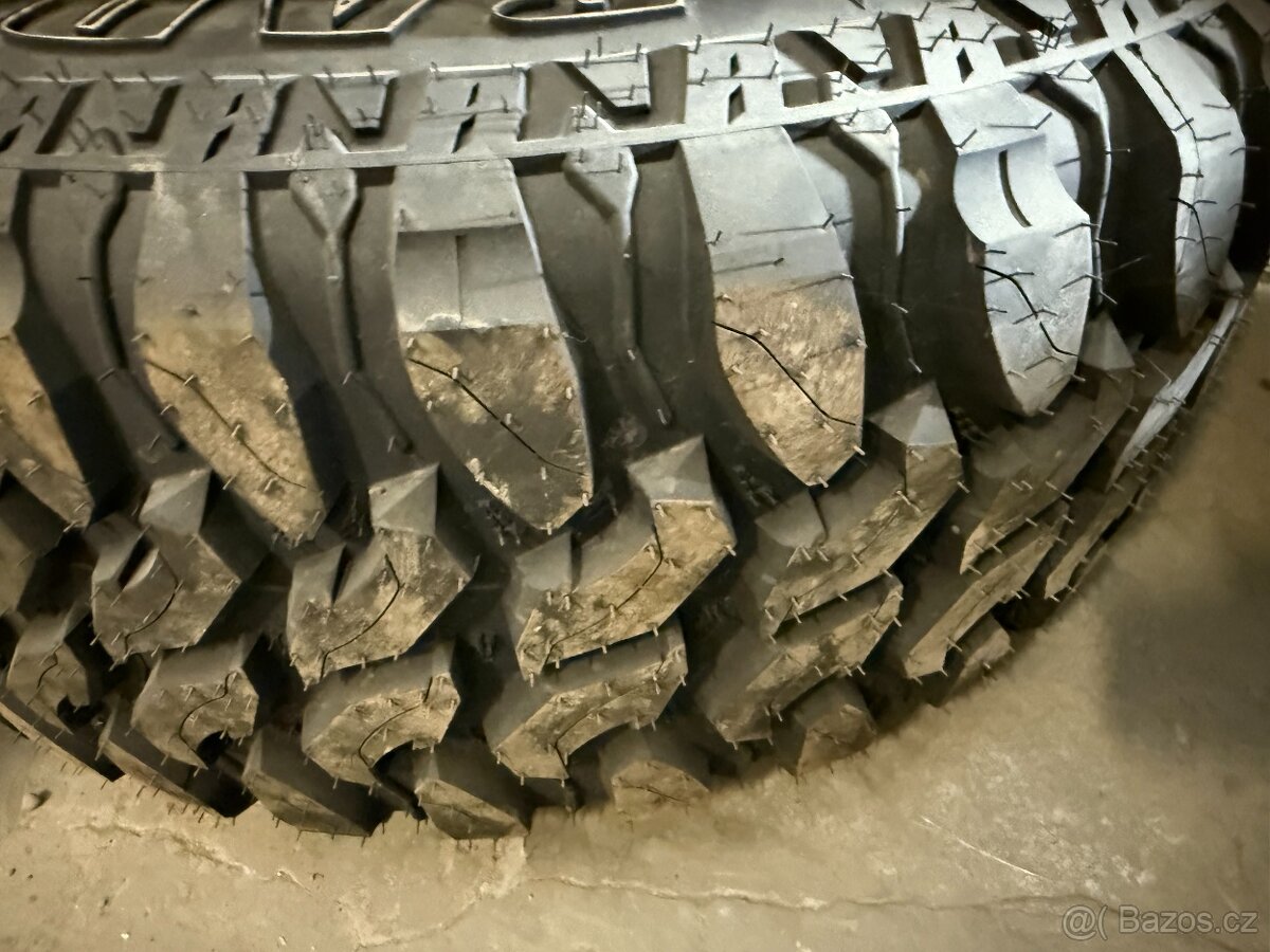 Kola 35x12.50 R 20LT 121Q - 9