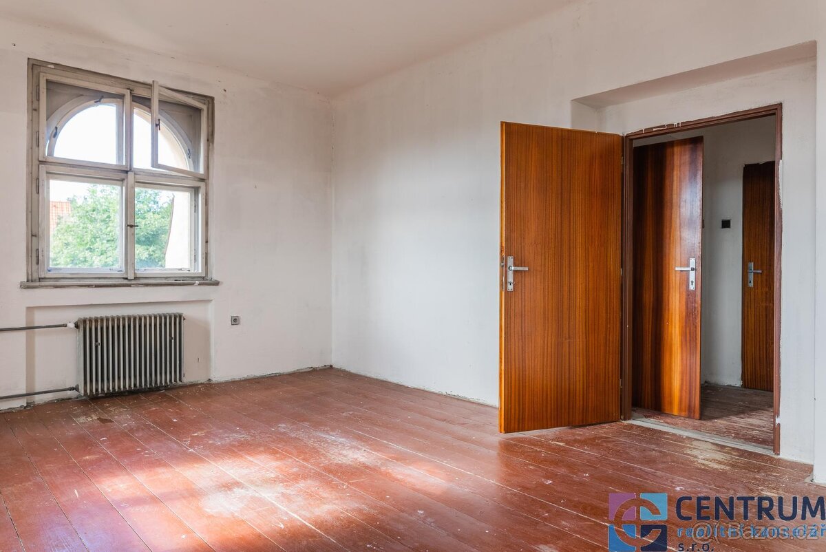 Prodej vily 272 m2 s pozemkem 1282 m2, Praha-Radotín - 9