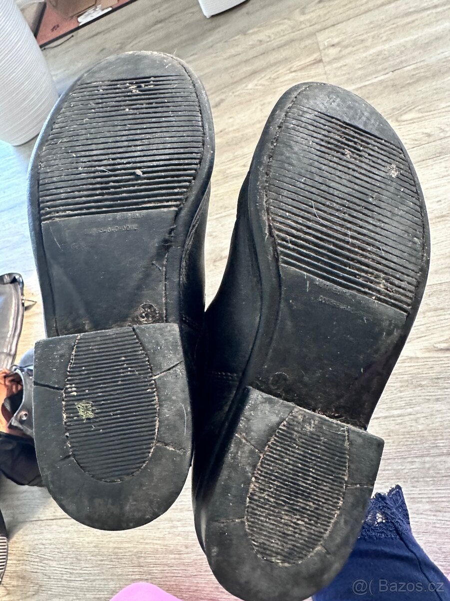 Dětské(čísla pro Popelky :)) jezdecké boty - 9