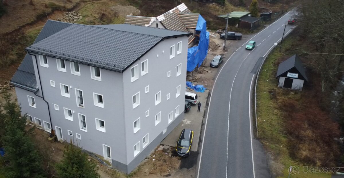 Pronájem nového bytu 2+kk včetně parkování, Smržovka. - 9