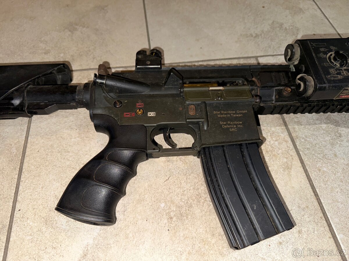 Airsoft AR, M4, HK AEG samopal plus vybaveni - 9