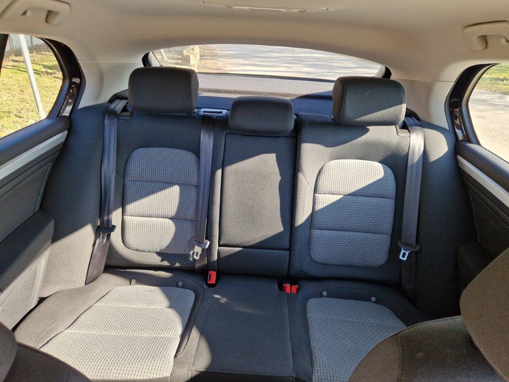 Škoda Superb 2 1,6 TDI, 77 KW xenony - 9