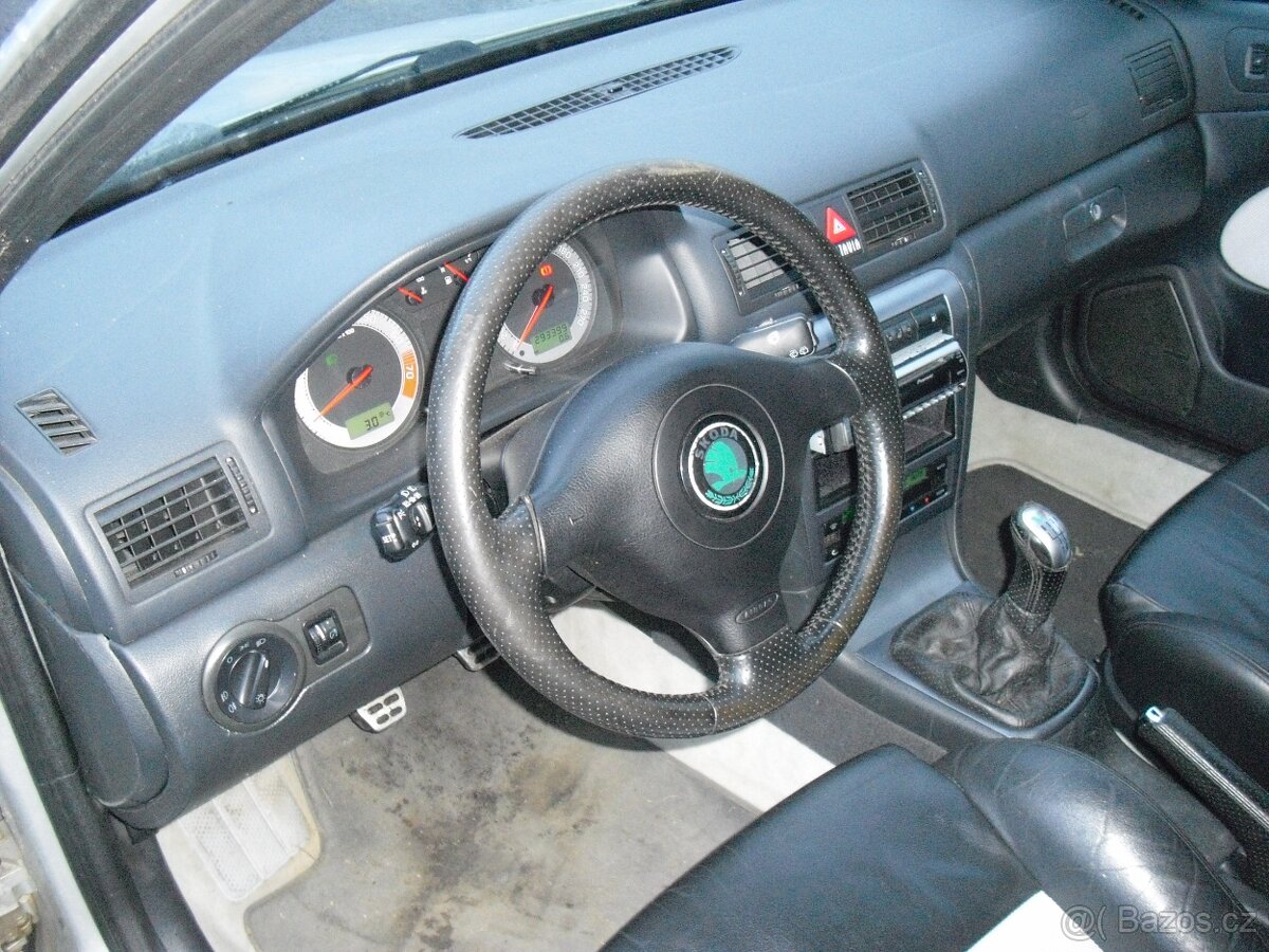 Skoda Octavia RS Kombi - 9