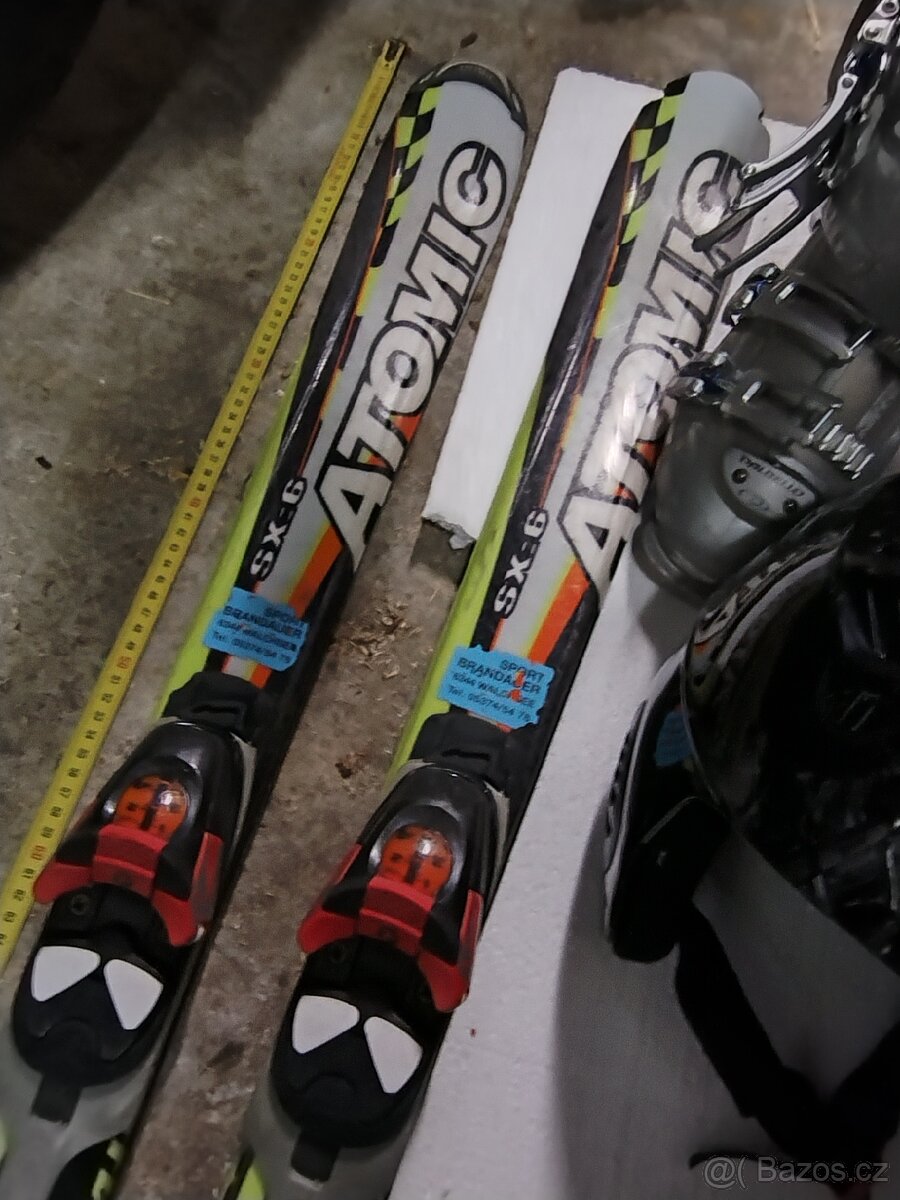 Lyže dětské,hůlky,lyžáky a helmy - 9