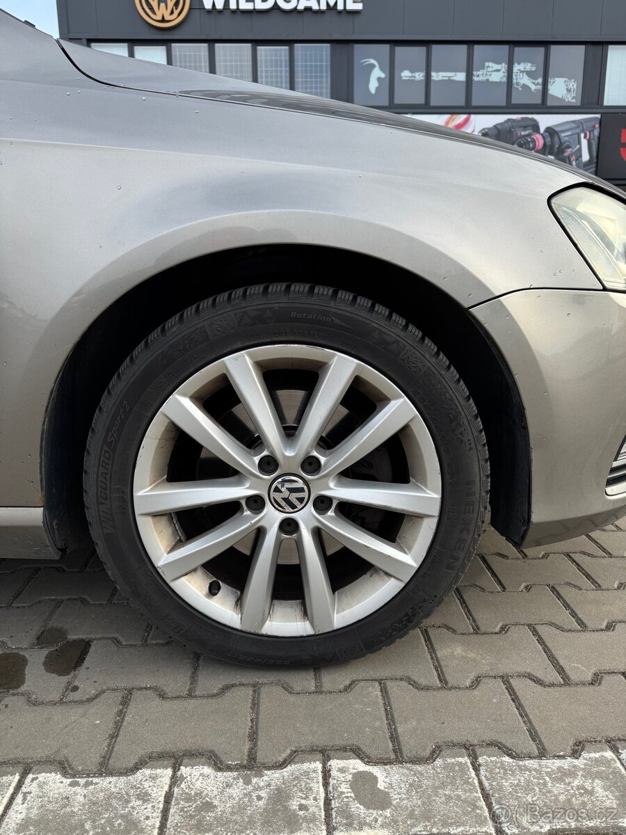 VW Passat B7 variant 2012, 2.0 TDI, manuál, 125kw - 9