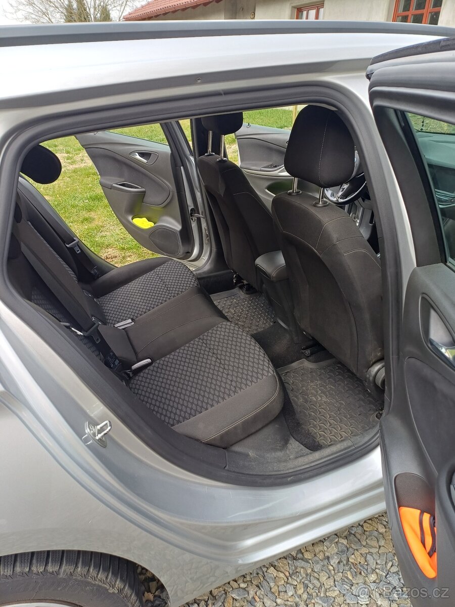 Opel Astra - 9